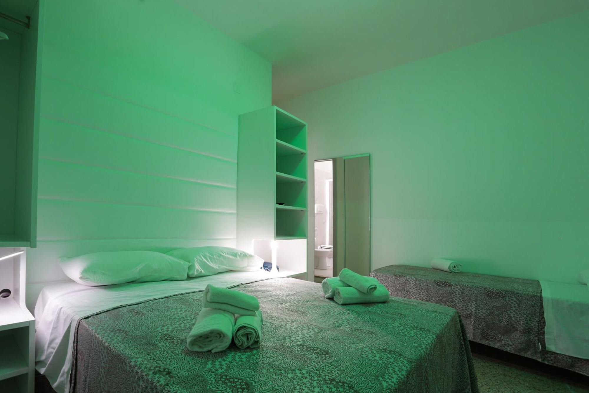 Hotel Ninfea Cattolica Eksteriør bilde
