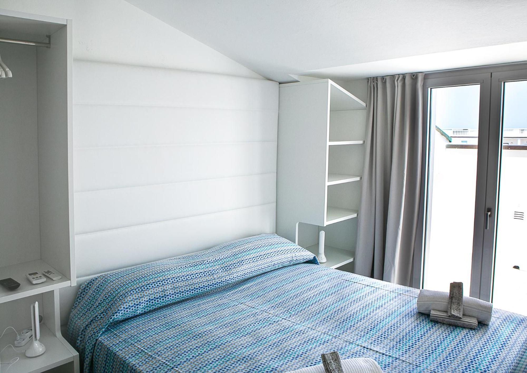 Hotel Ninfea Cattolica Eksteriør bilde