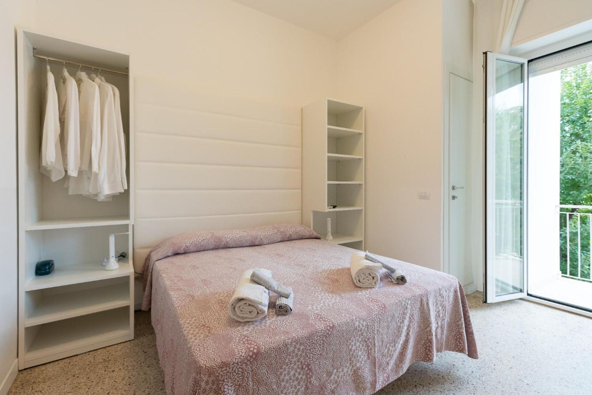 Hotel Ninfea Cattolica Eksteriør bilde