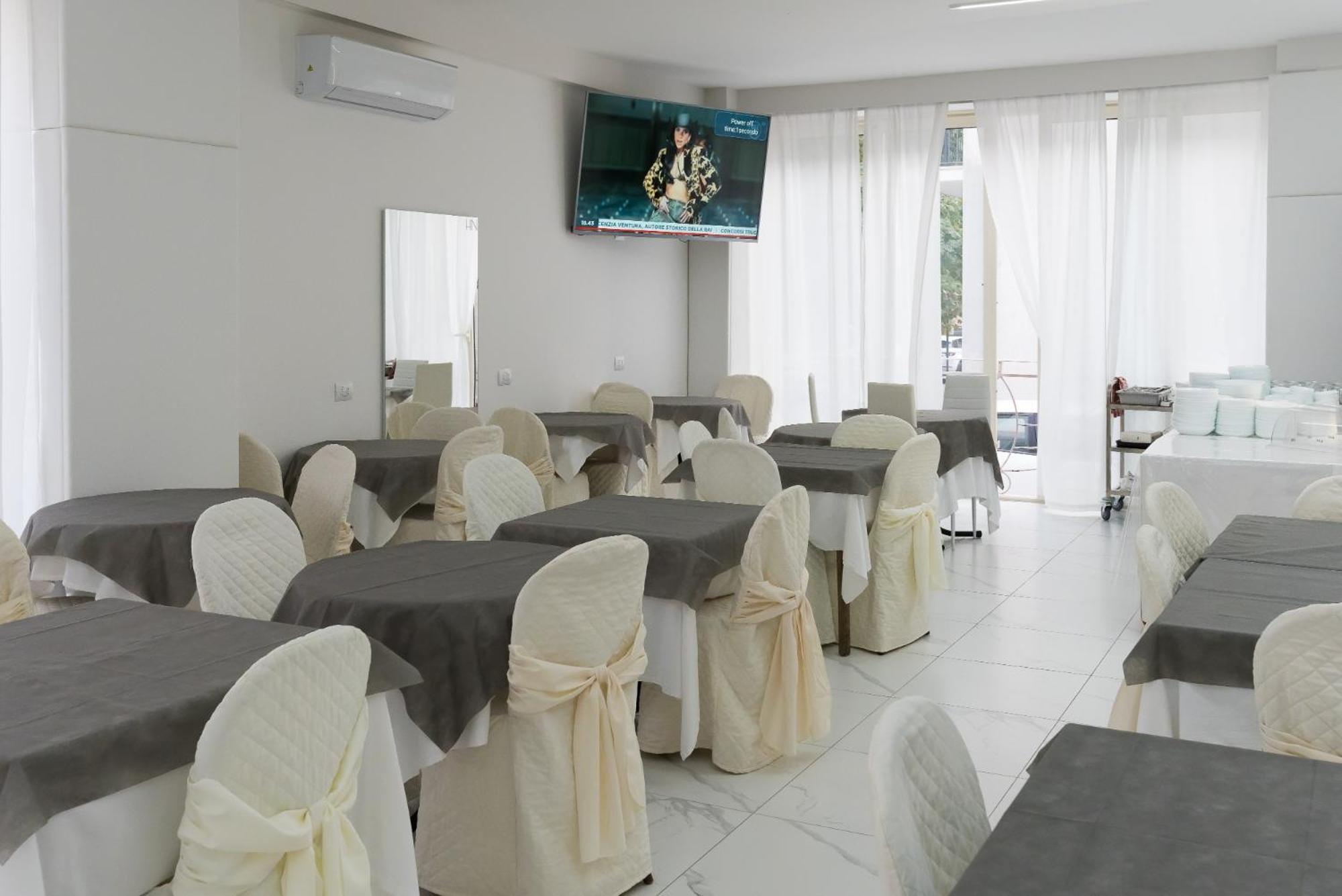 Hotel Ninfea Cattolica Eksteriør bilde